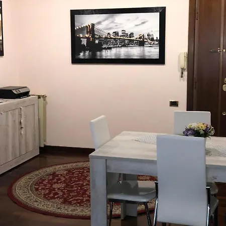 Casa Gemelli Lisa Apartment